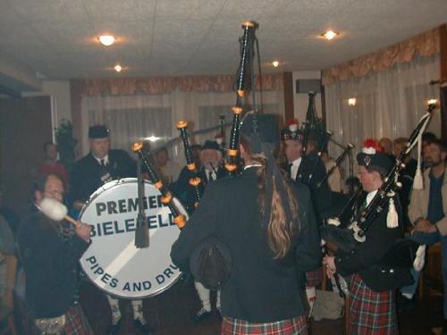 pipes and drums01